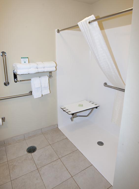 Cobblestone Inn & Suites - Langdon Exteriör bild