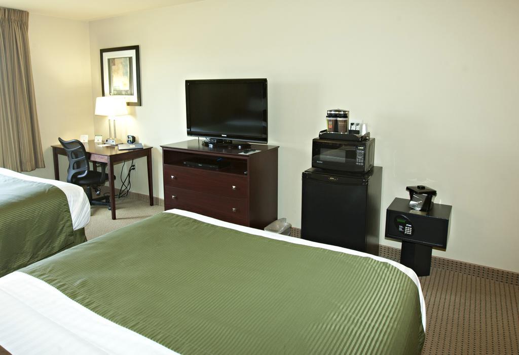 Cobblestone Inn & Suites - Langdon Exteriör bild